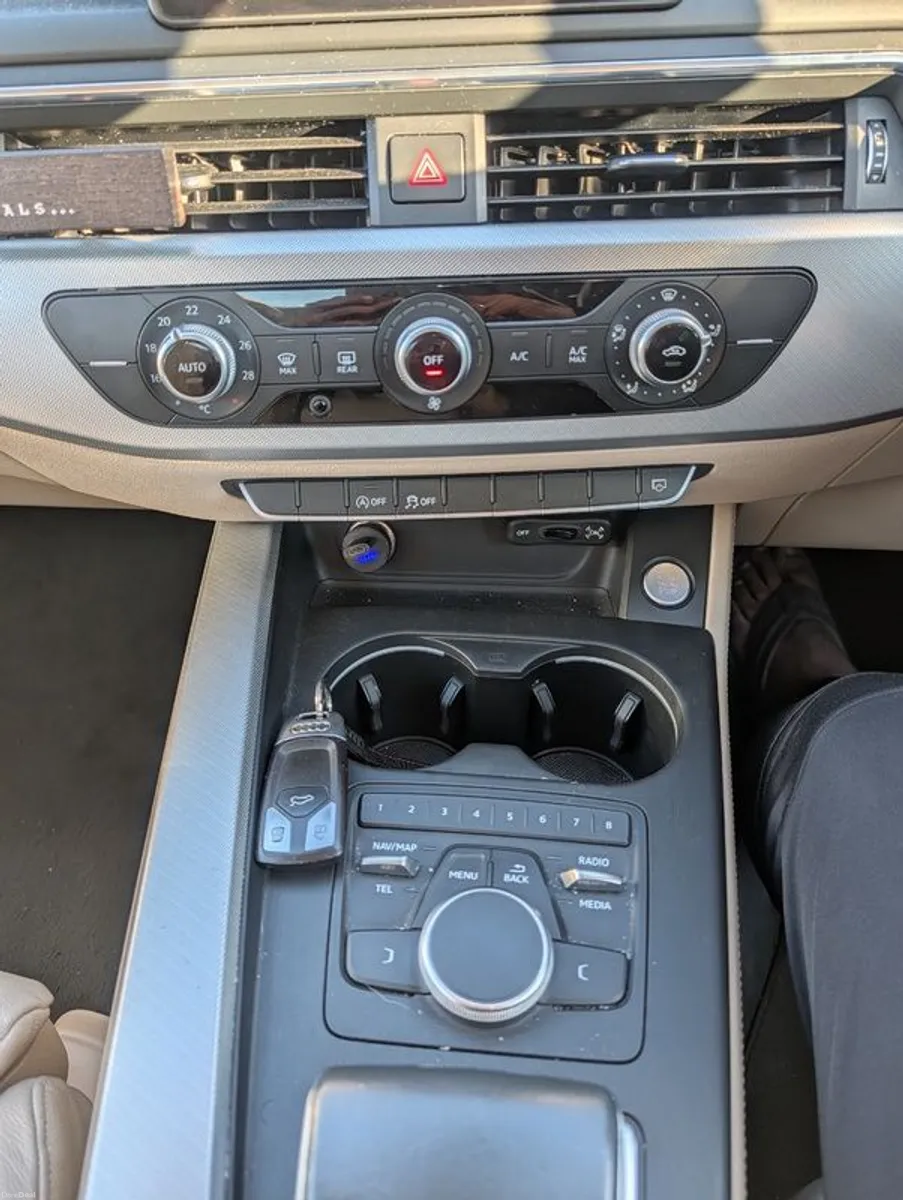 2016 Audi A4 - Image 2