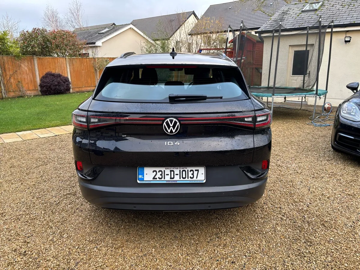 Volkswagen ID4 - Image 3