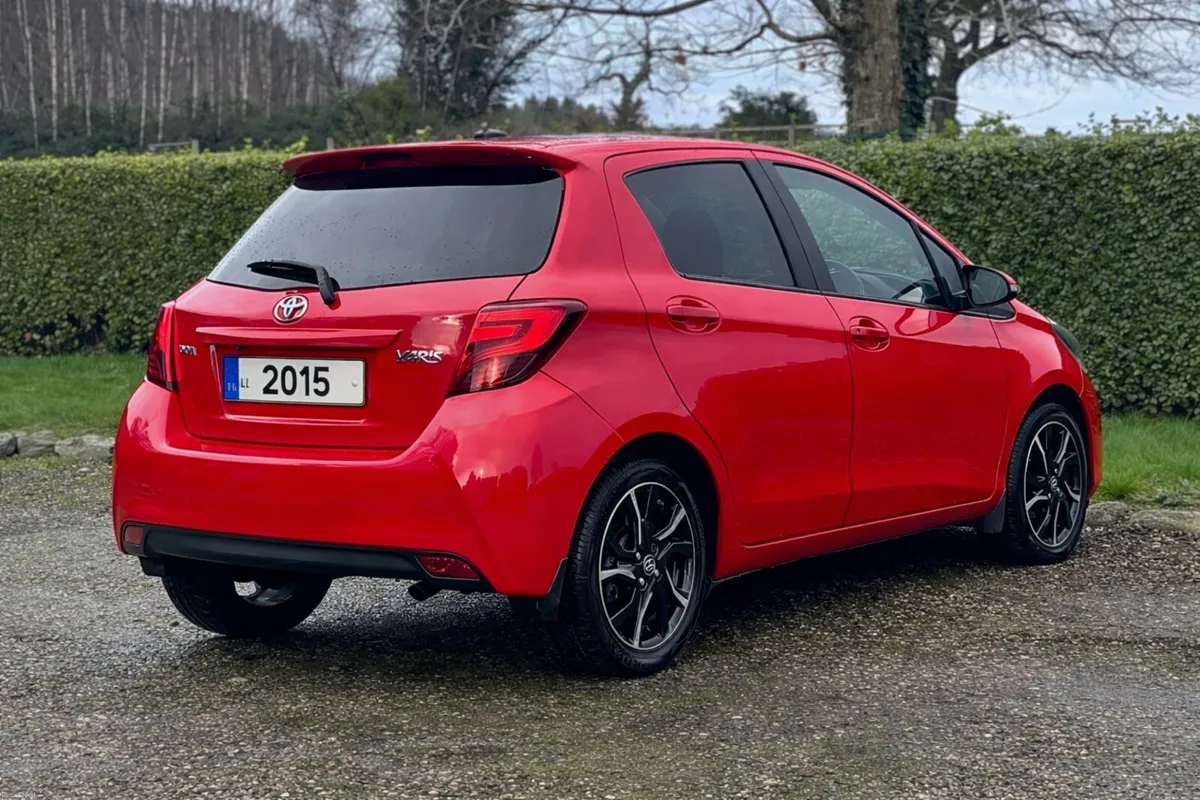 152 Toyota Yaris Sport 1.3  Manual VVT-i - Image 4