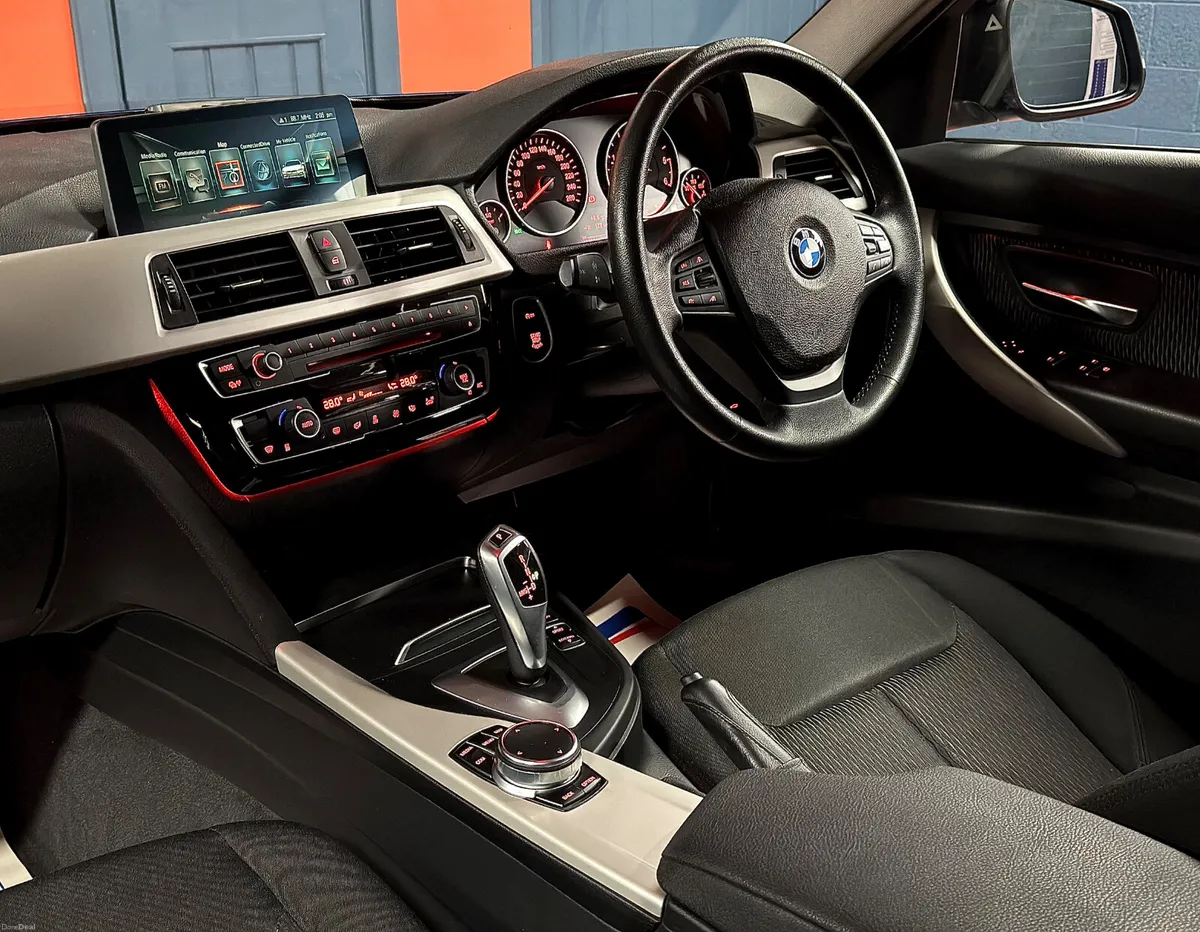 2017 BMW 320D F30 SE Auto  M-Performance Kitted - Image 4