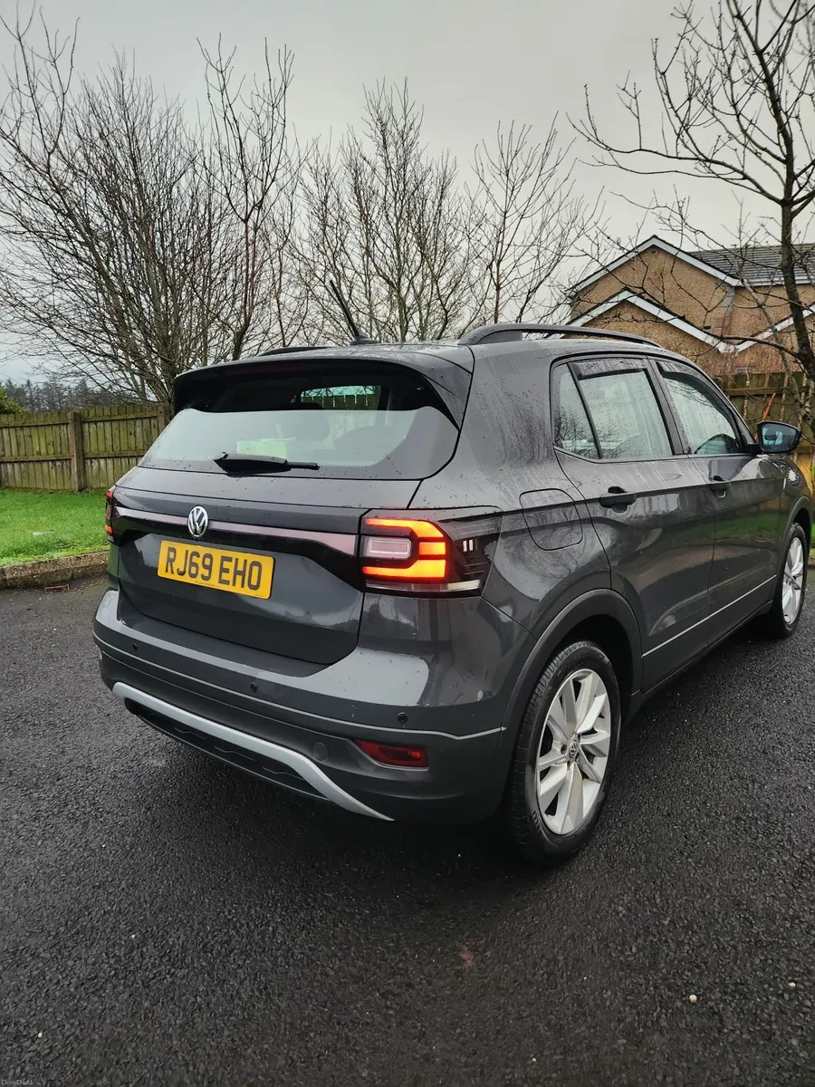 Volkswagen T-Cross 2020 - Image 3