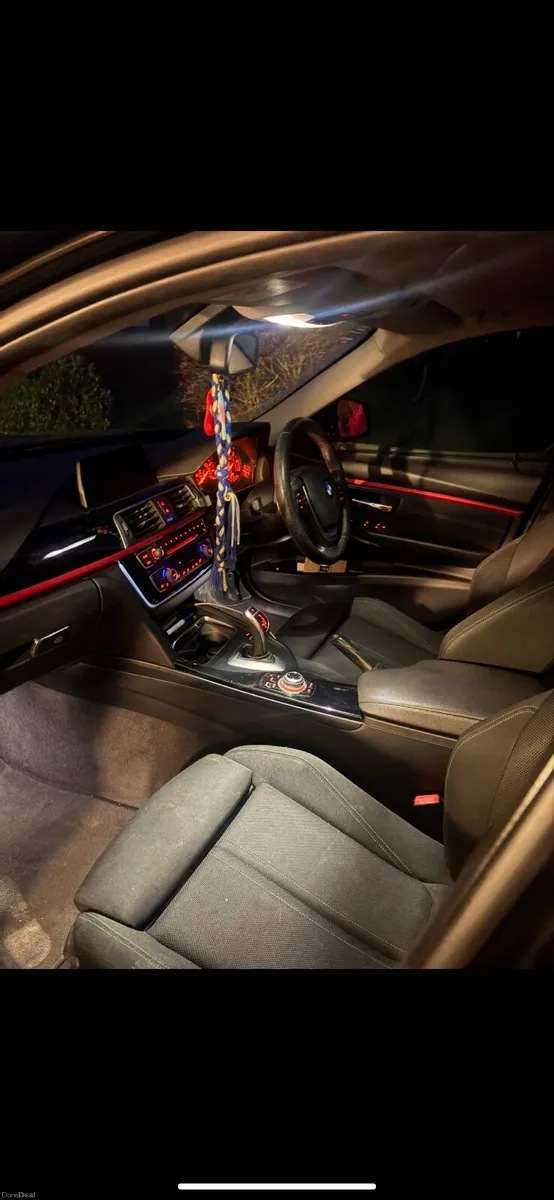 BMW 3-Series 2017 - Image 4