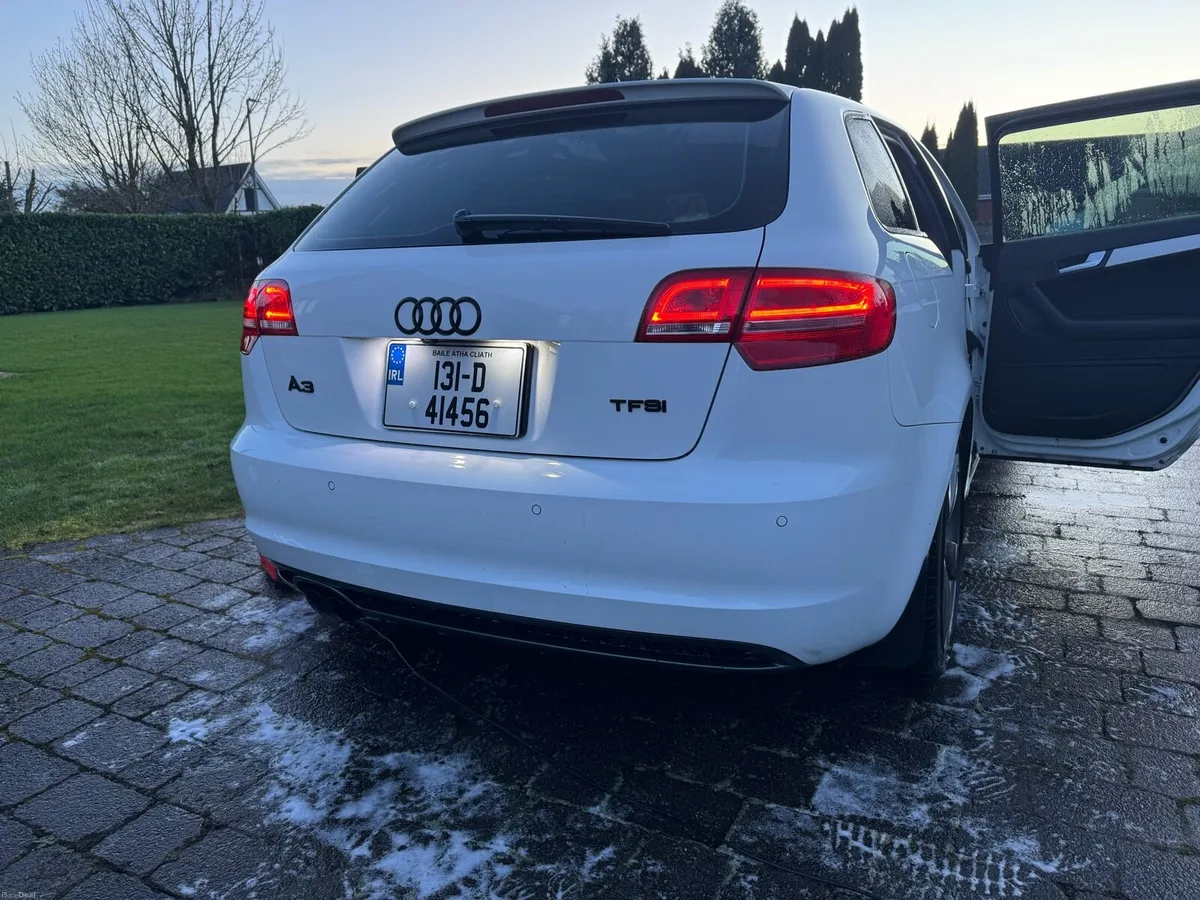 2013 Audi A3 S-Line Automatic 1.4 TFSI - Image 2