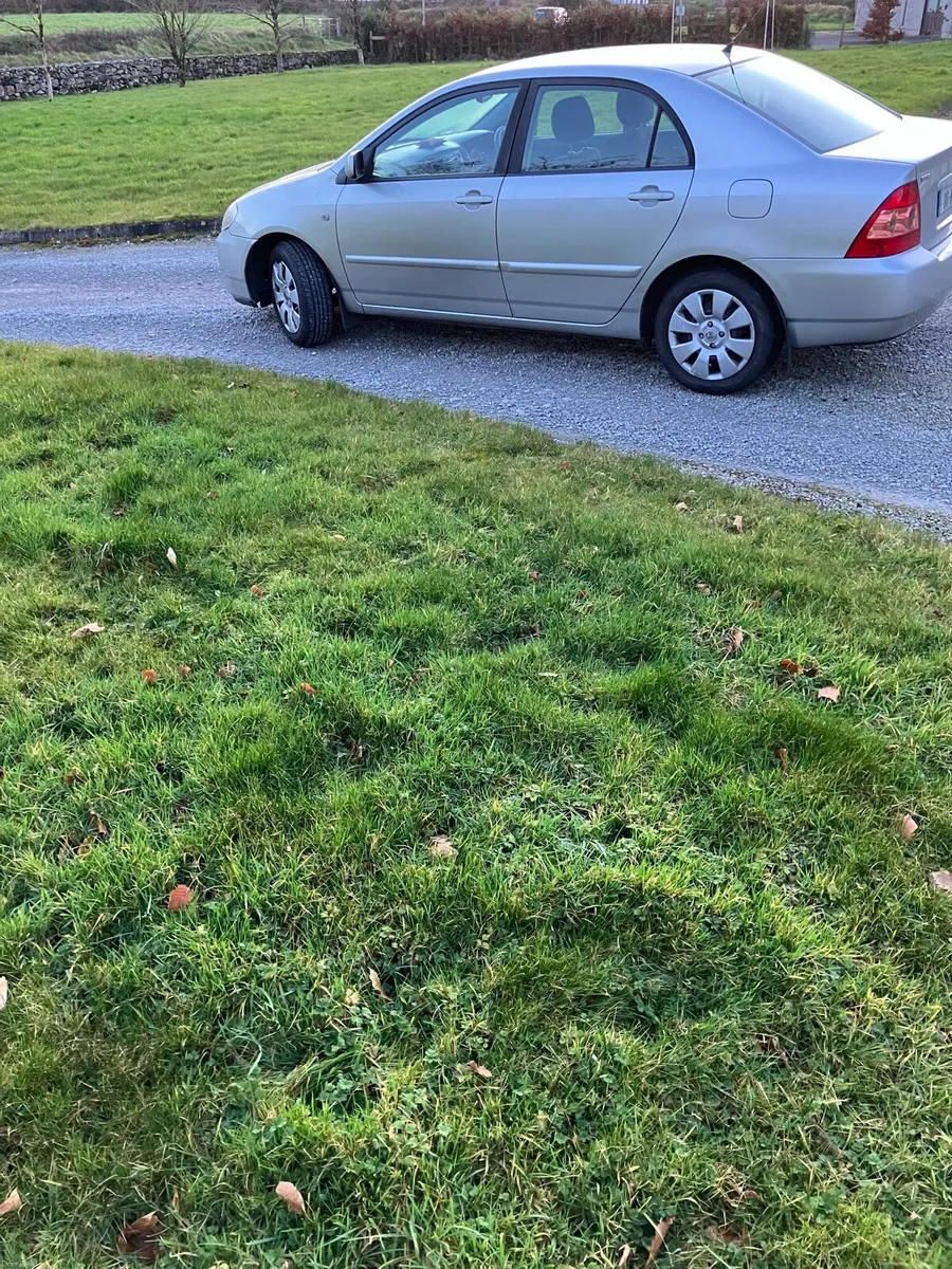 Toyota Corolla - Image 4