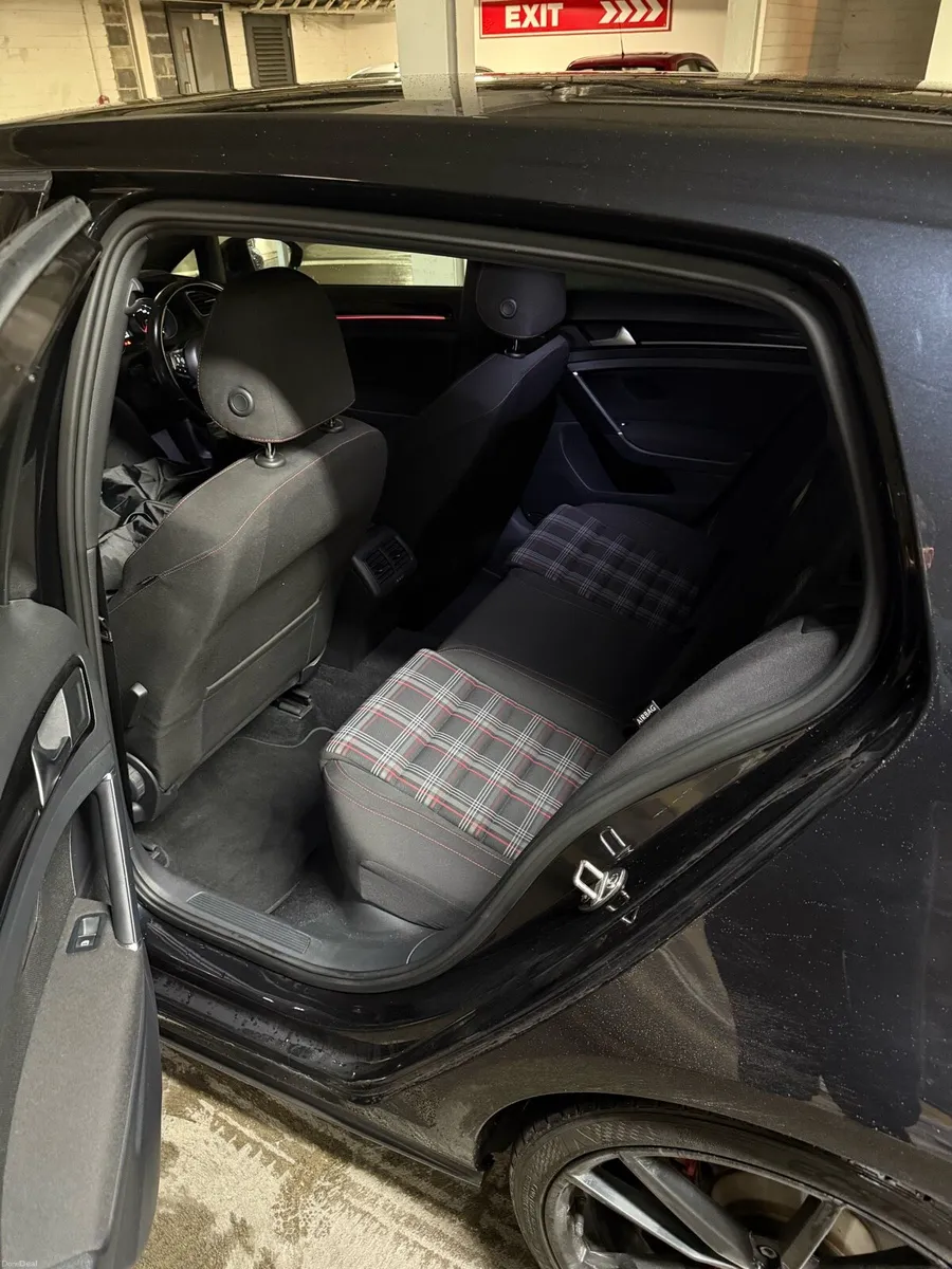 2014 Golf GTI - Image 4