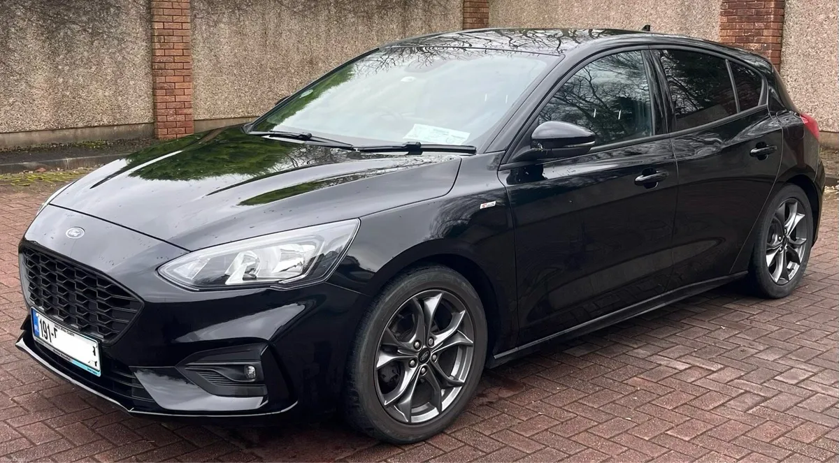 2019 Ford Focus ST line - Image 1