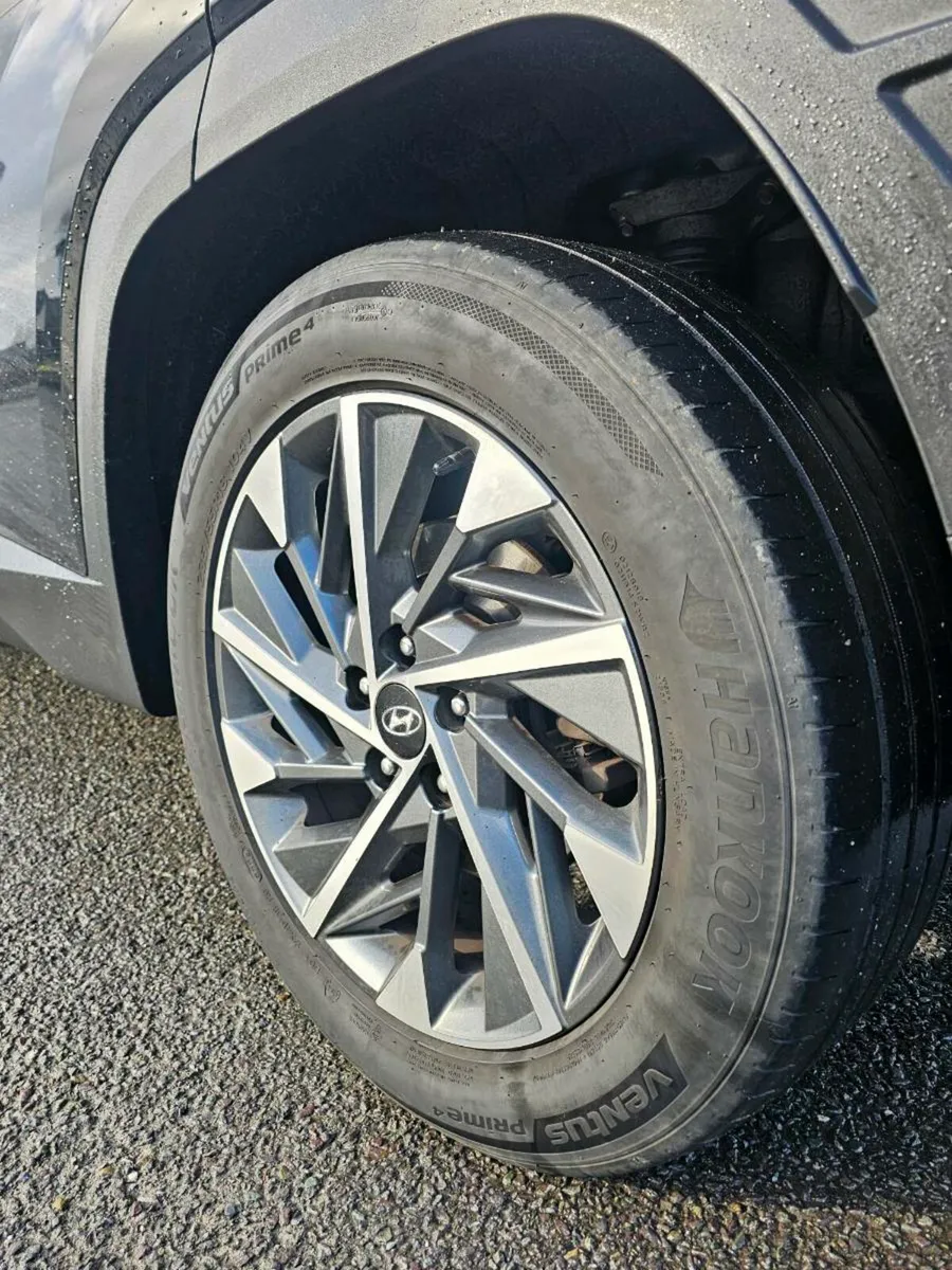 Hyundai Tucson Executive Plus 212 - Image 4