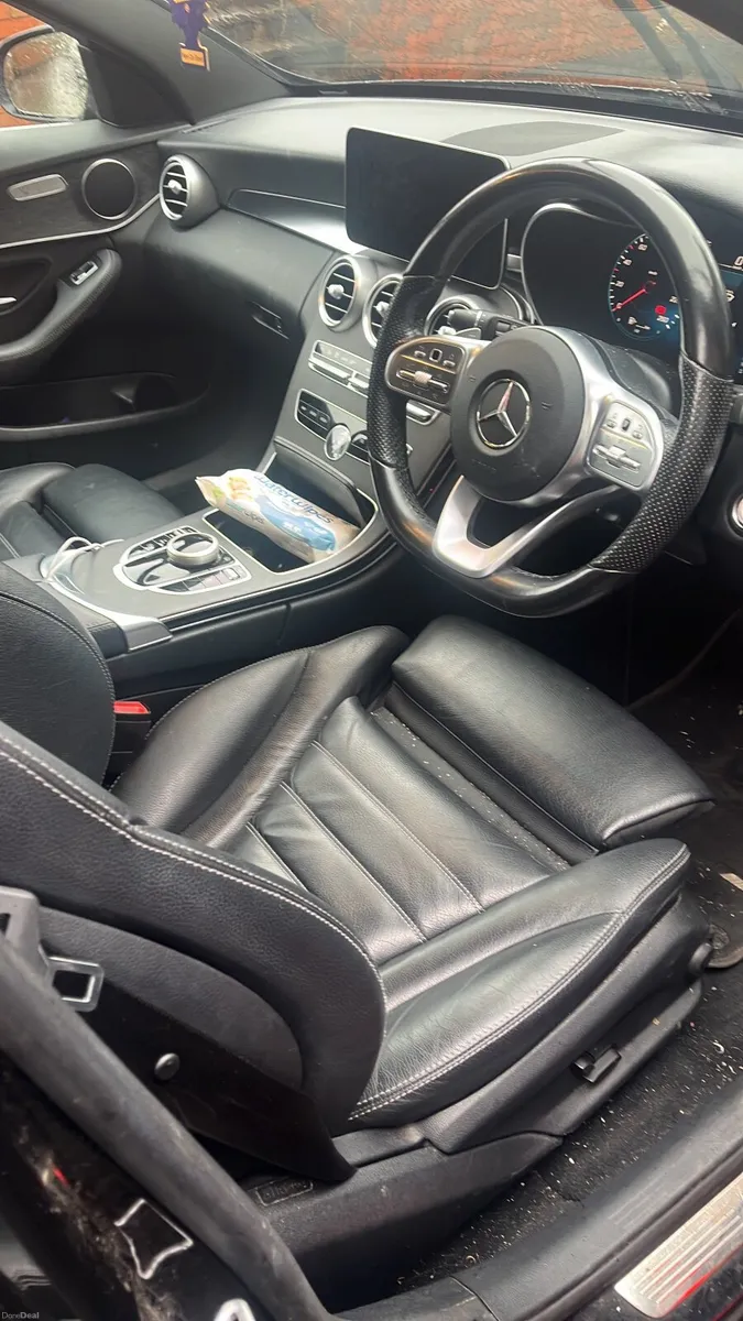 Mercedes-Benz C-Class 2021 - Image 3