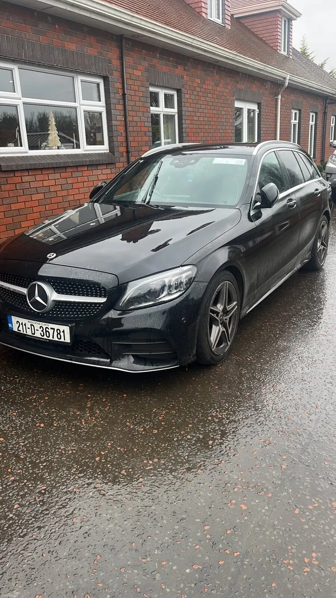 Mercedes-Benz C-Class 2021 - Image 4