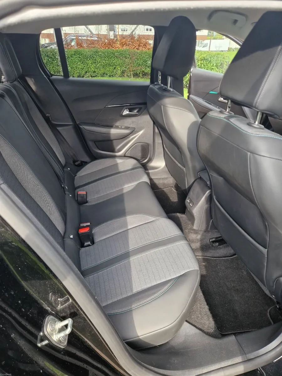 Peugeot 208 2020 - Image 4