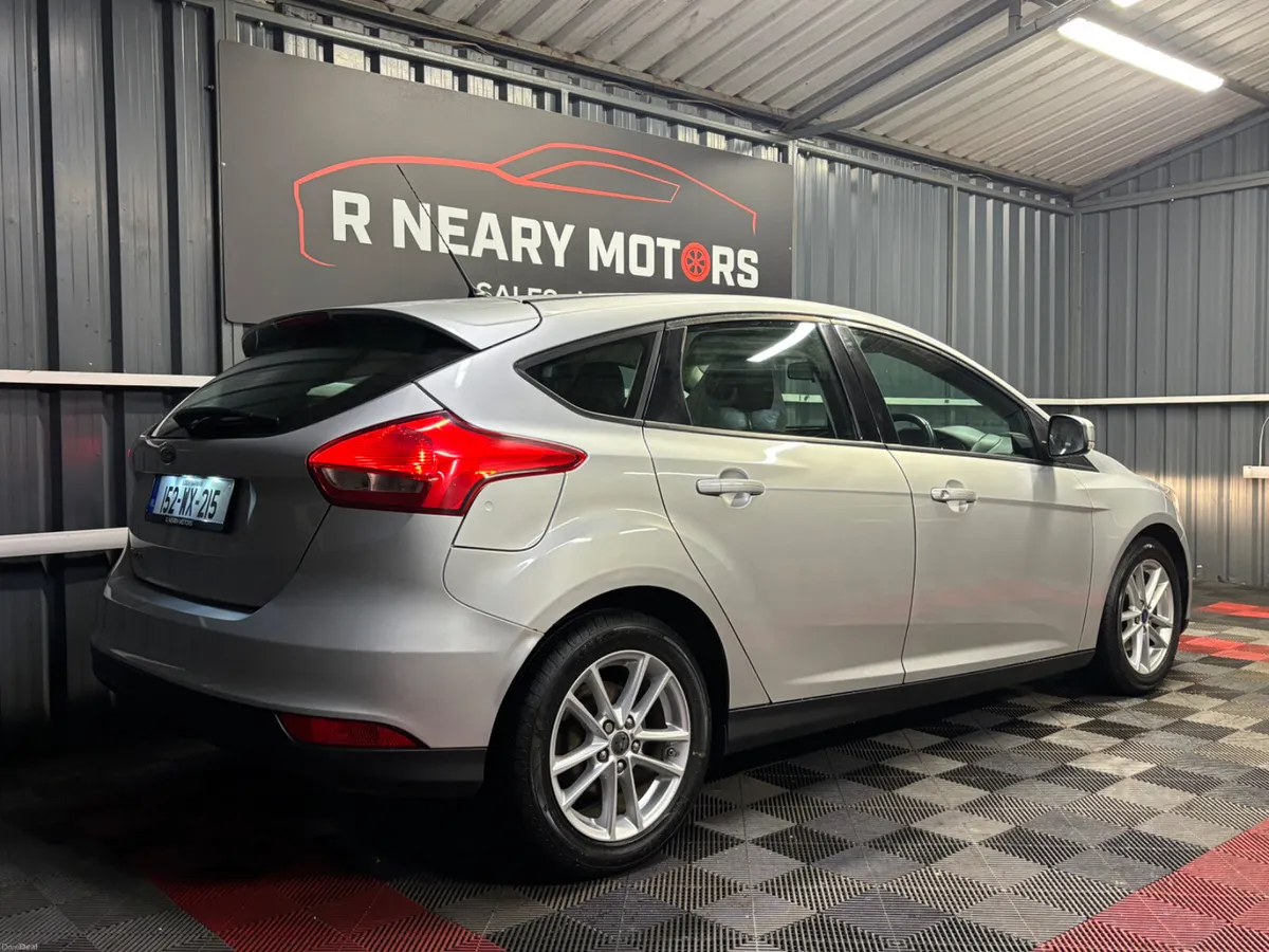 2015 152 Ford Focus 1.6 TDCi 95PS Style Manual - Image 3