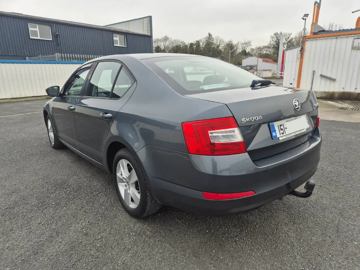 Skoda Octavia 2015 - Image 4