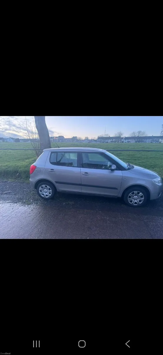 Skoda Fabia 2009 - Image 2