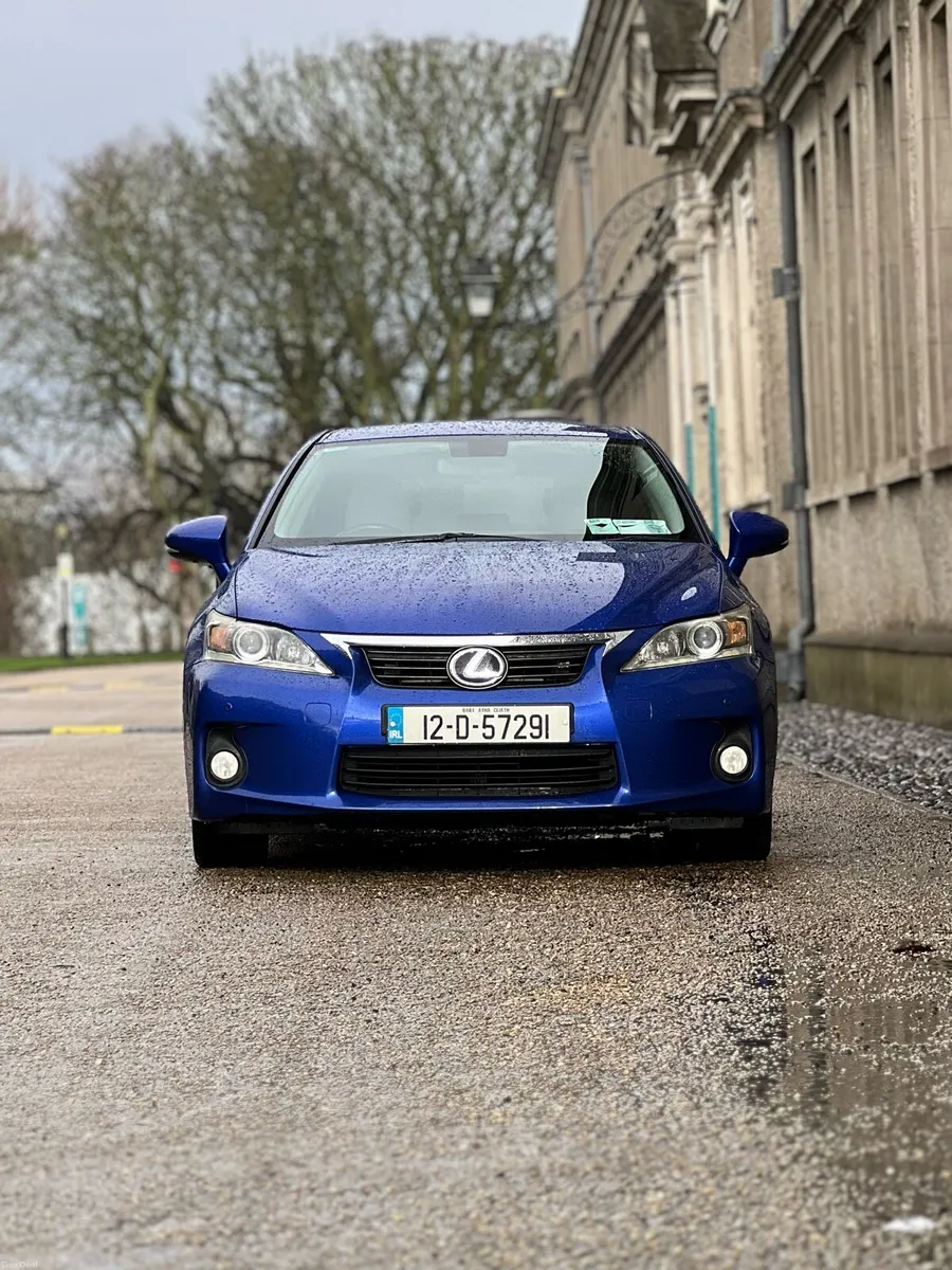 2012 Lexus CT200h SE-L Petrol Hybrid Metalic Blue - Image 2