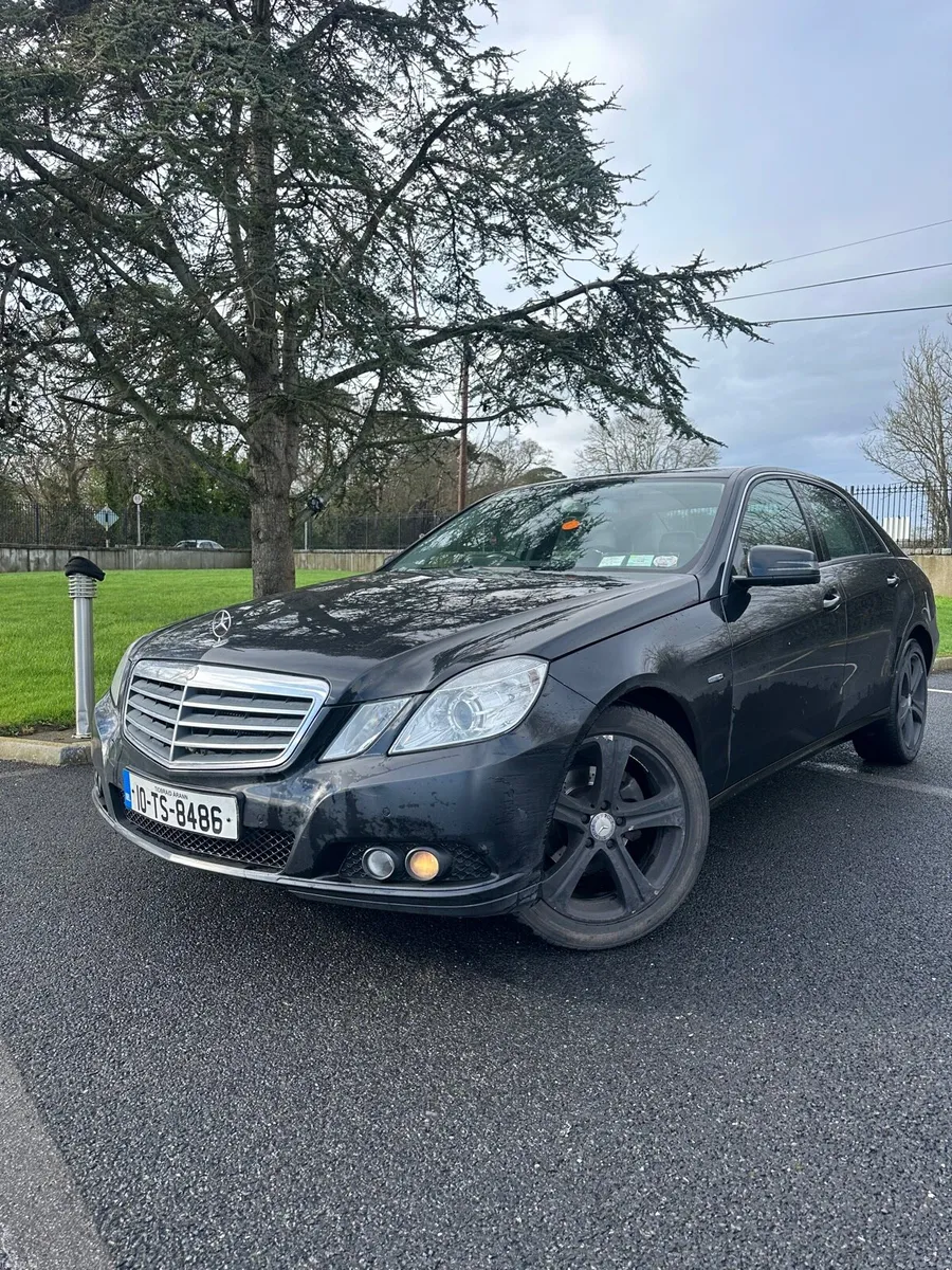 Mercedes E class - Image 2