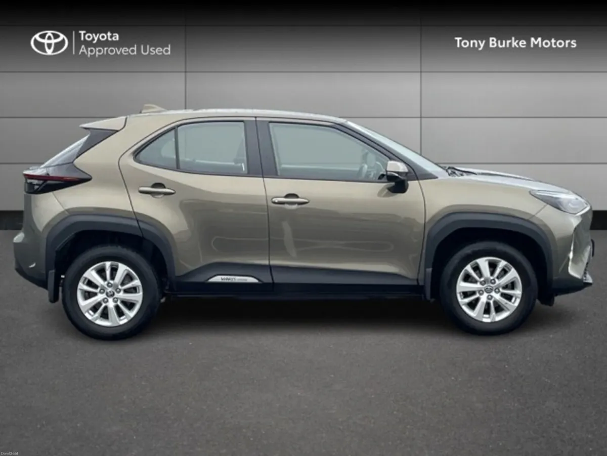 Toyota Yaris Cross Luna - 1.5 Hybrid - Automatic - - Image 3