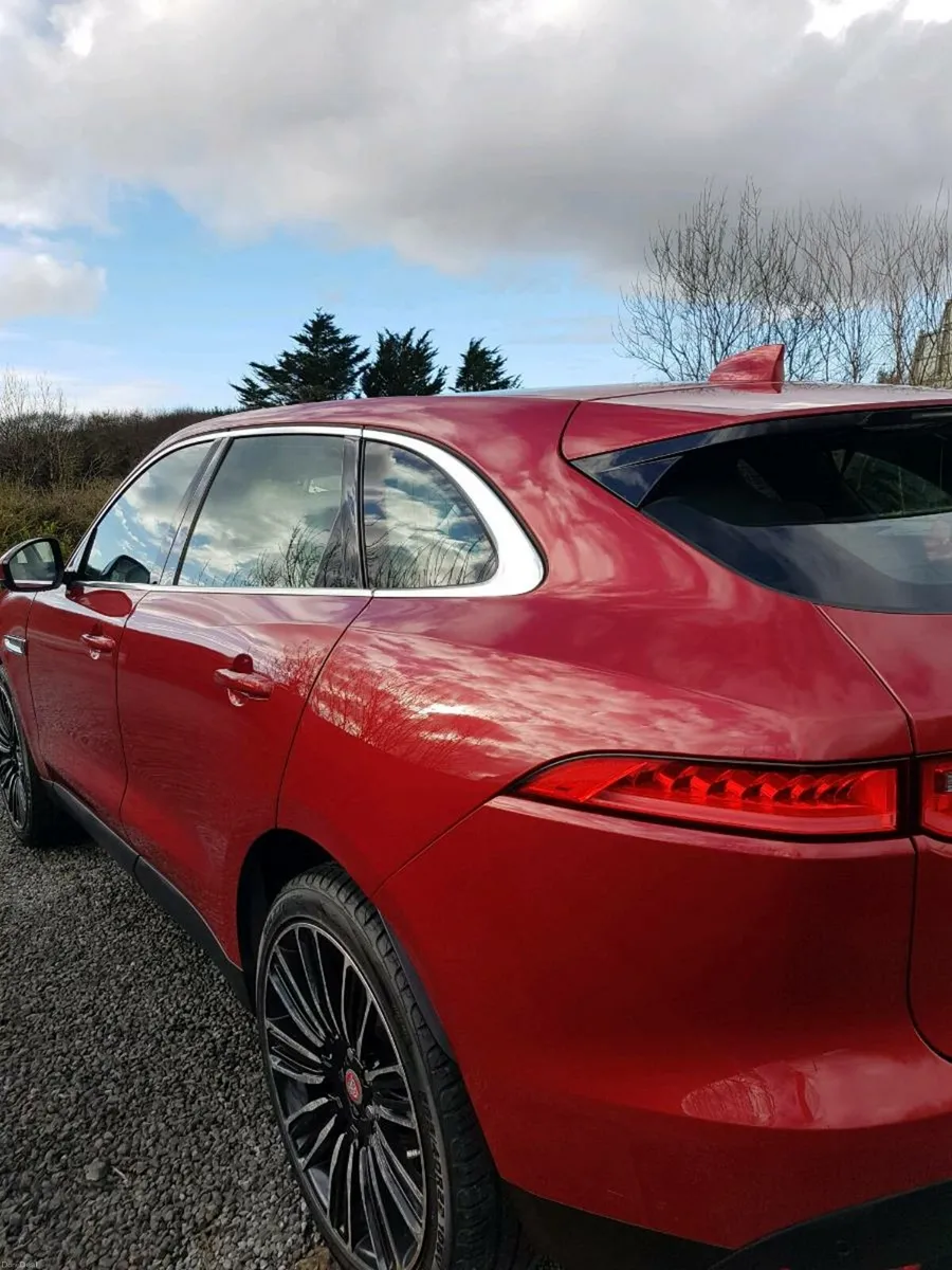 Super Luxury Premium SUV JAGUAR. - Image 3