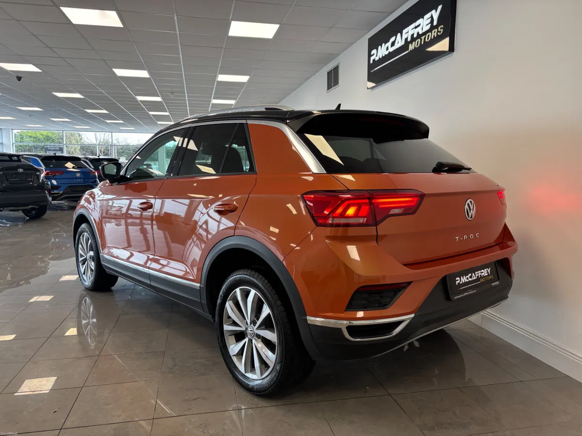 2020 VOLKSWAGEN T-ROC 2.0 TDI DESIGN 150 BHP AUTO - Image 3