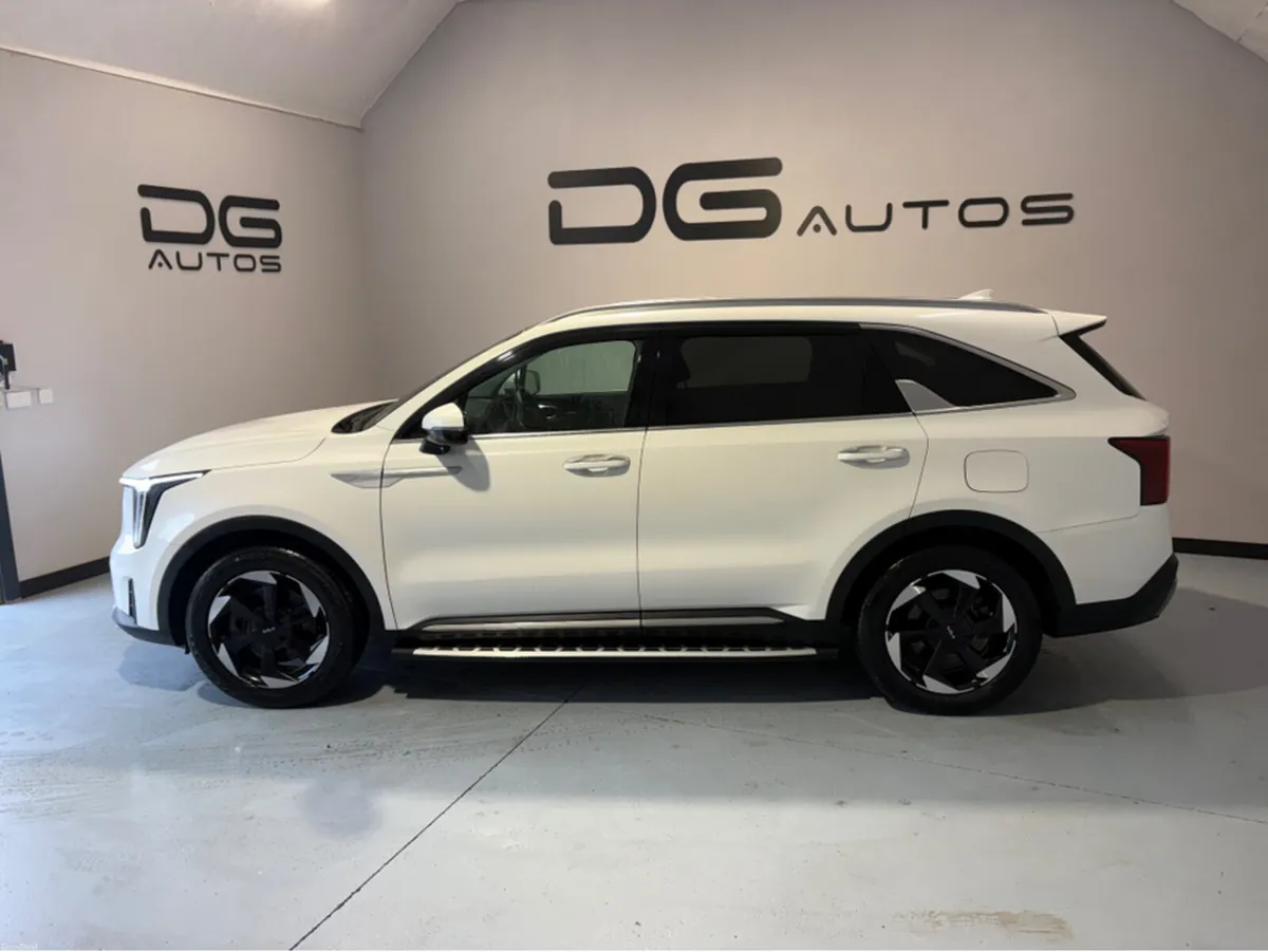 Kia Sorento MASSIVE SPEC - DIESEL - 7 SEATS - LEAT - Image 1