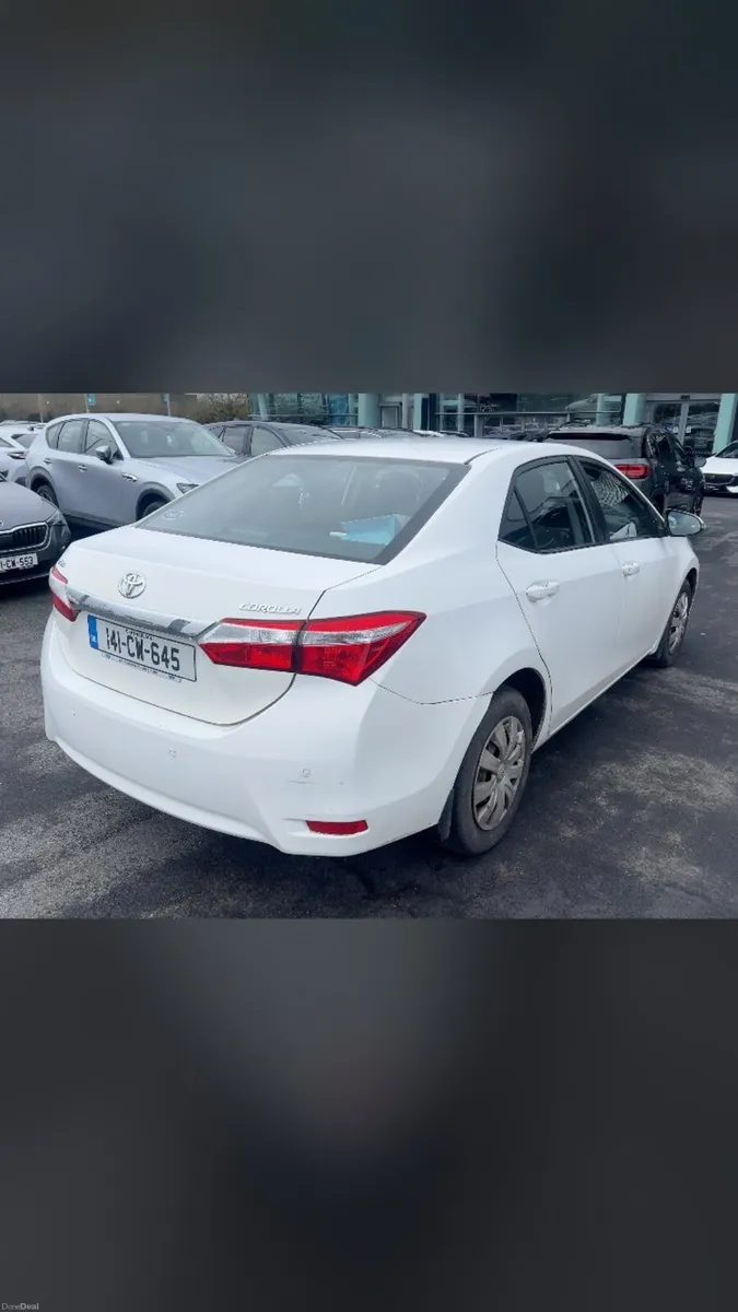 2014 Toyota Corolla 1.4 D4D Terra Only 125000 Klm - Image 4