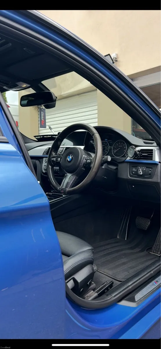 Bmw 330e M-sport - Image 2