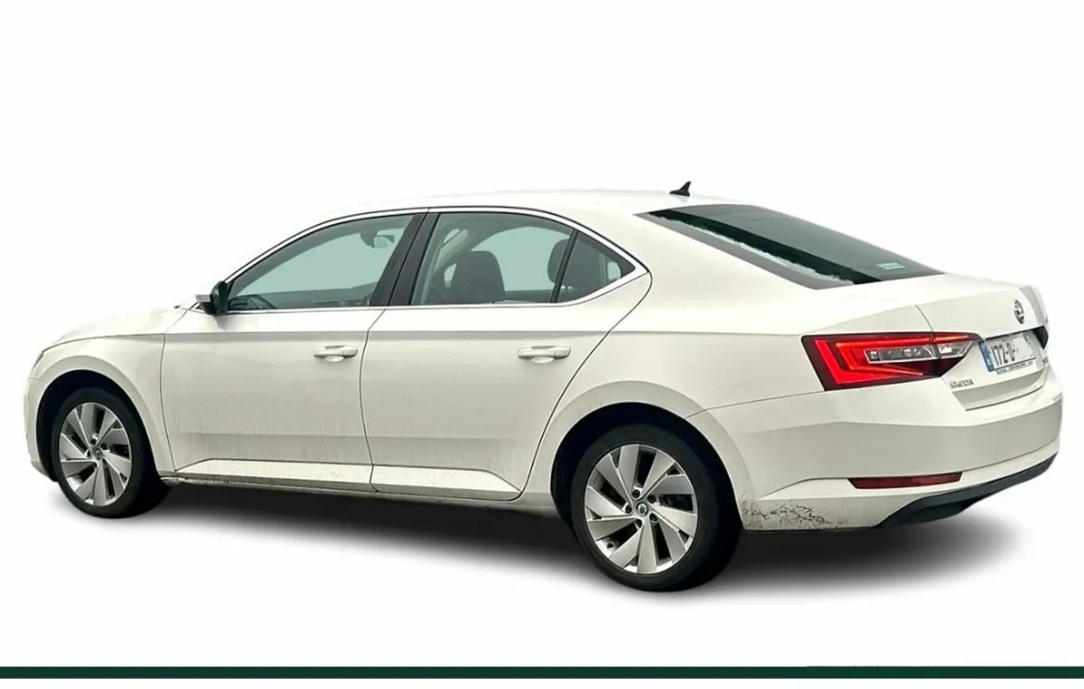 Skoda Superb - Image 3