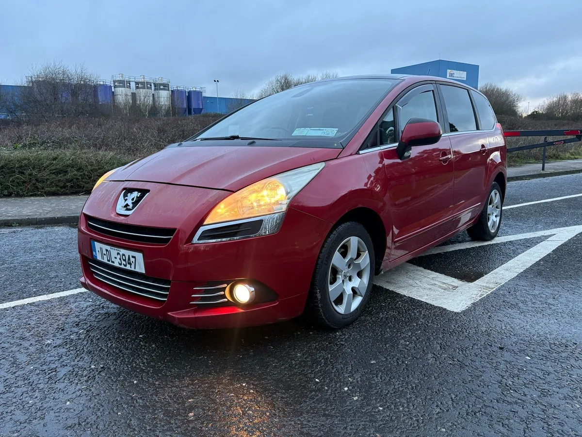 2011 Peugeot 5008, 7 Seater - Image 2
