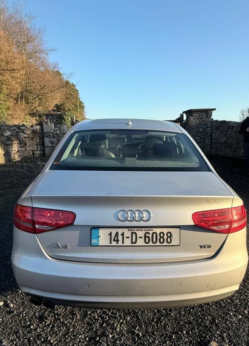 Audi A4 2014 - Image 4