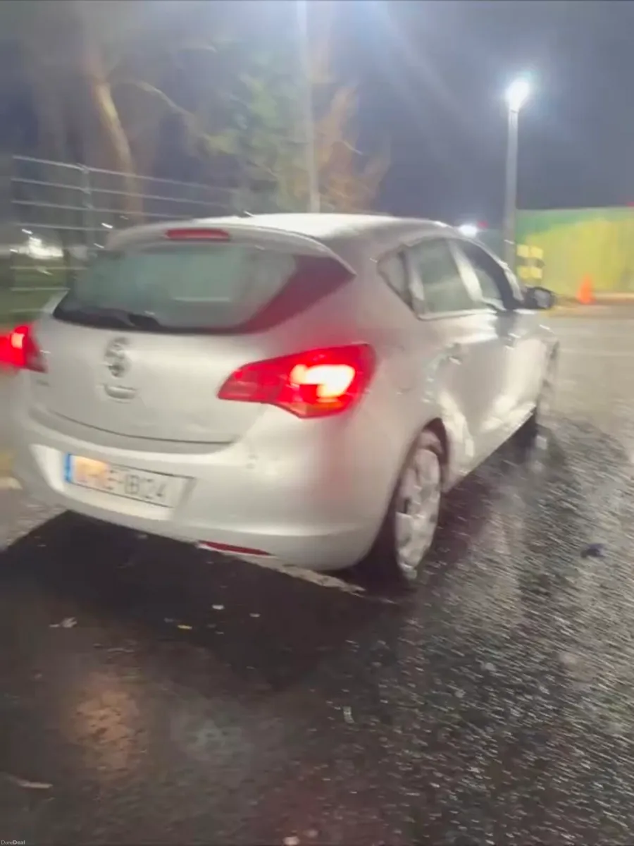 Opel Astra 1.4Petrol - Image 2