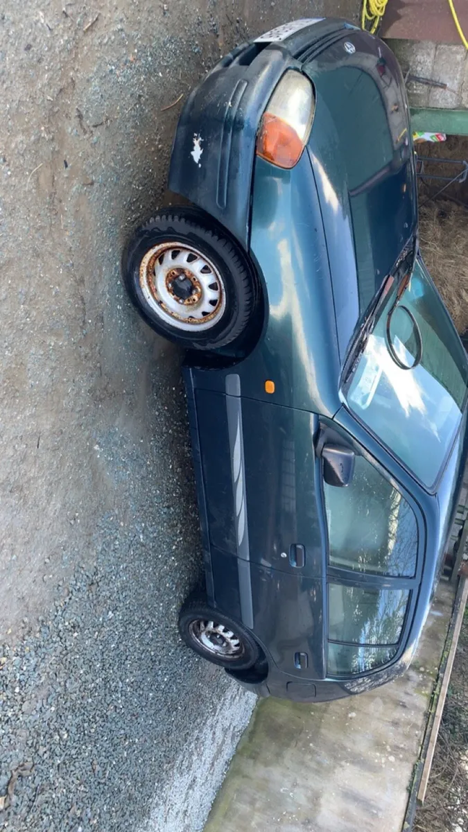 Toyota starlet - Image 4