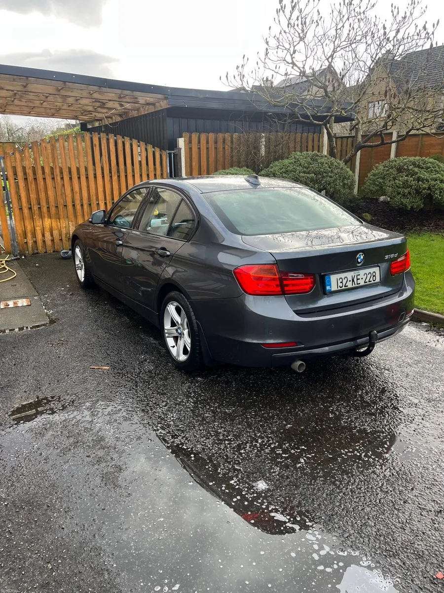 BMW 318D - Image 4