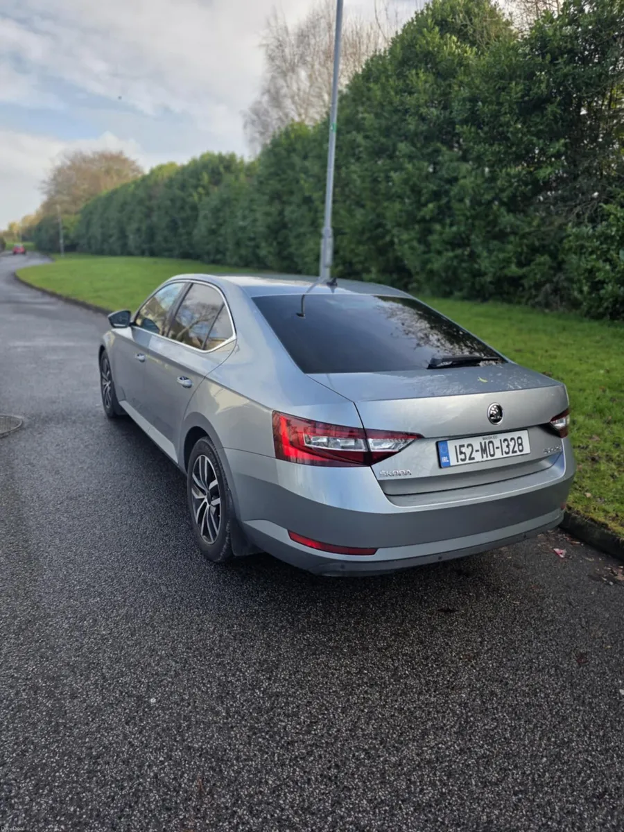 Skoda Superb - Image 3