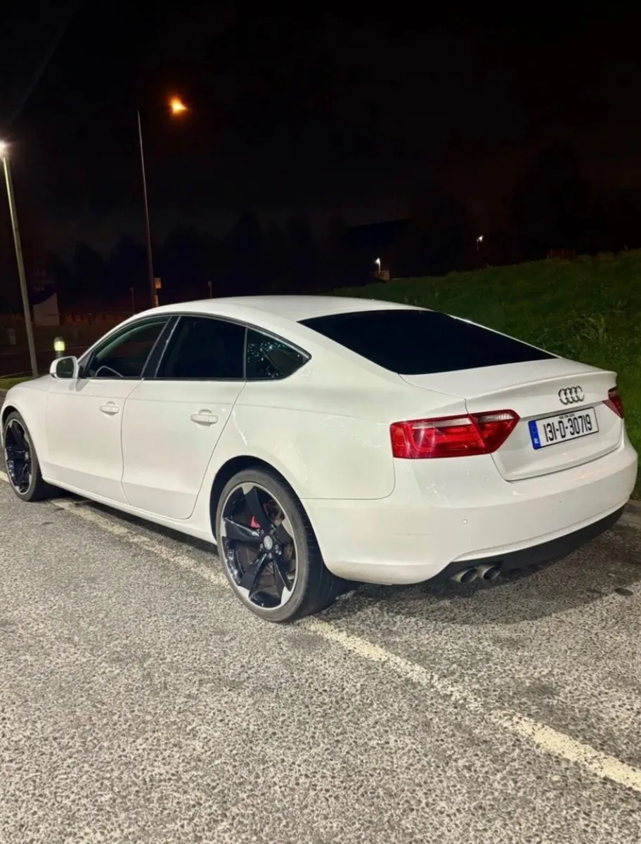 Audi A5 2013 - Image 2
