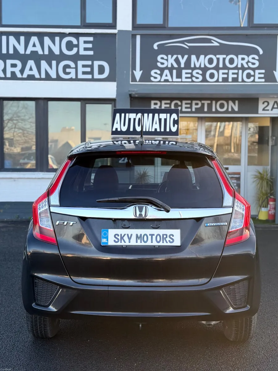 2016 Honda Fit 1.5 Hybrid Automatic,32K Miles - Image 4