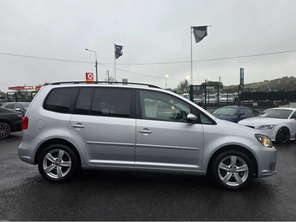 Volkswagen Touran 7 SEATER FAMLY MPV 1.4 TSI AUTOM - Image 4