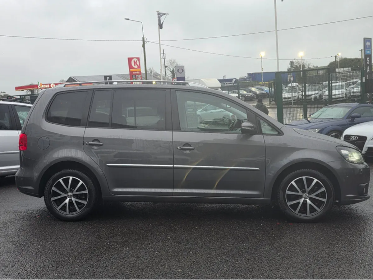Volkswagen Touran 7 SEATER FAMLY MPV 1.4 TSI AUTOM - Image 2