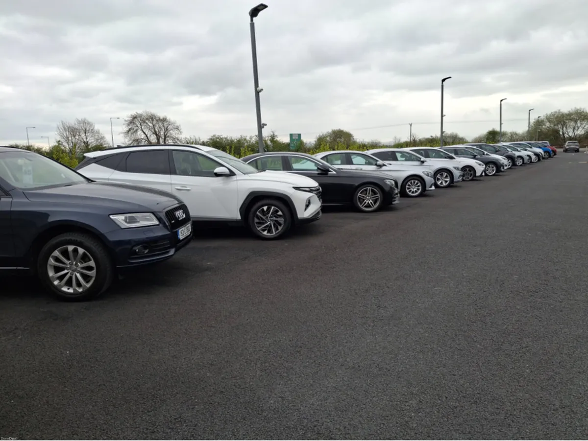 Volkswagen Golf TRENDLINE 1.2 TSI MANUAL 5SPEED 5D