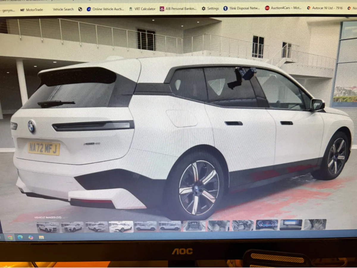 BMW iX XDRIVE40 M SPORT - Image 2