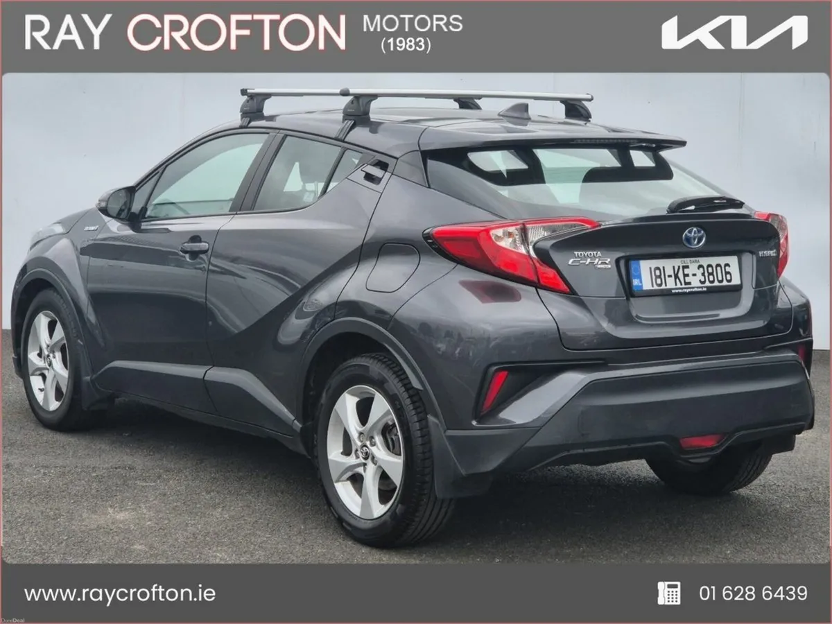 Toyota C-HR 1.8 HYBRID LUNA - Image 3