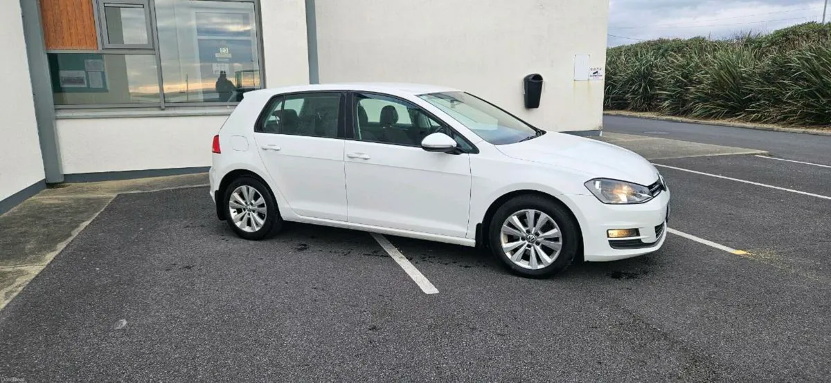2015 Volkswagen Golf ***New Nct 04/27*** - Image 3