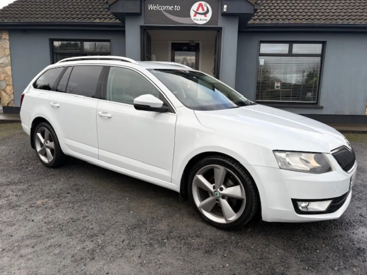 Skoda Octavia 2015 - Image 2