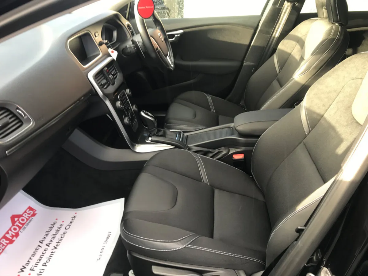 2016 Volvo V40 Automatic