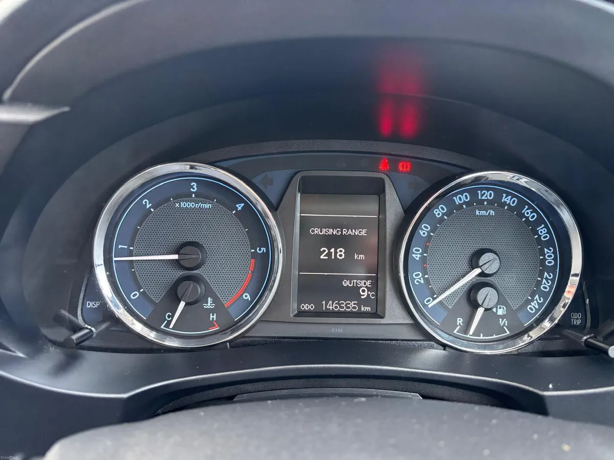 Toyota Corolla   2016 ONE  OWNER FULL SERVICE HIST - Image 4