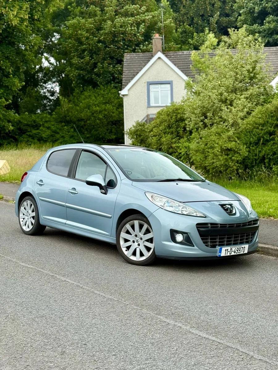 Peugeot 207 1.6 HDI 2.999€ - Image 2