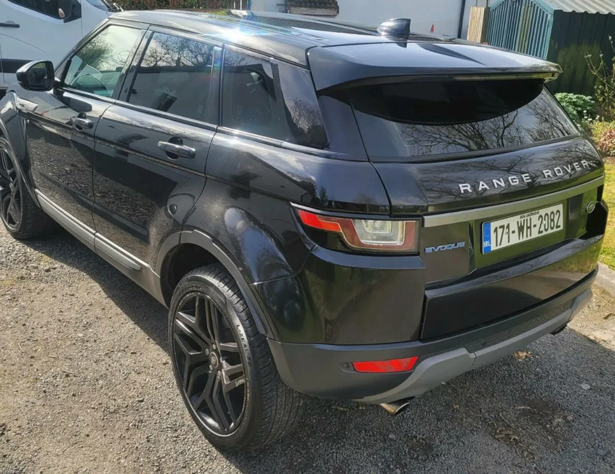 Range Rover Evoque - Image 2