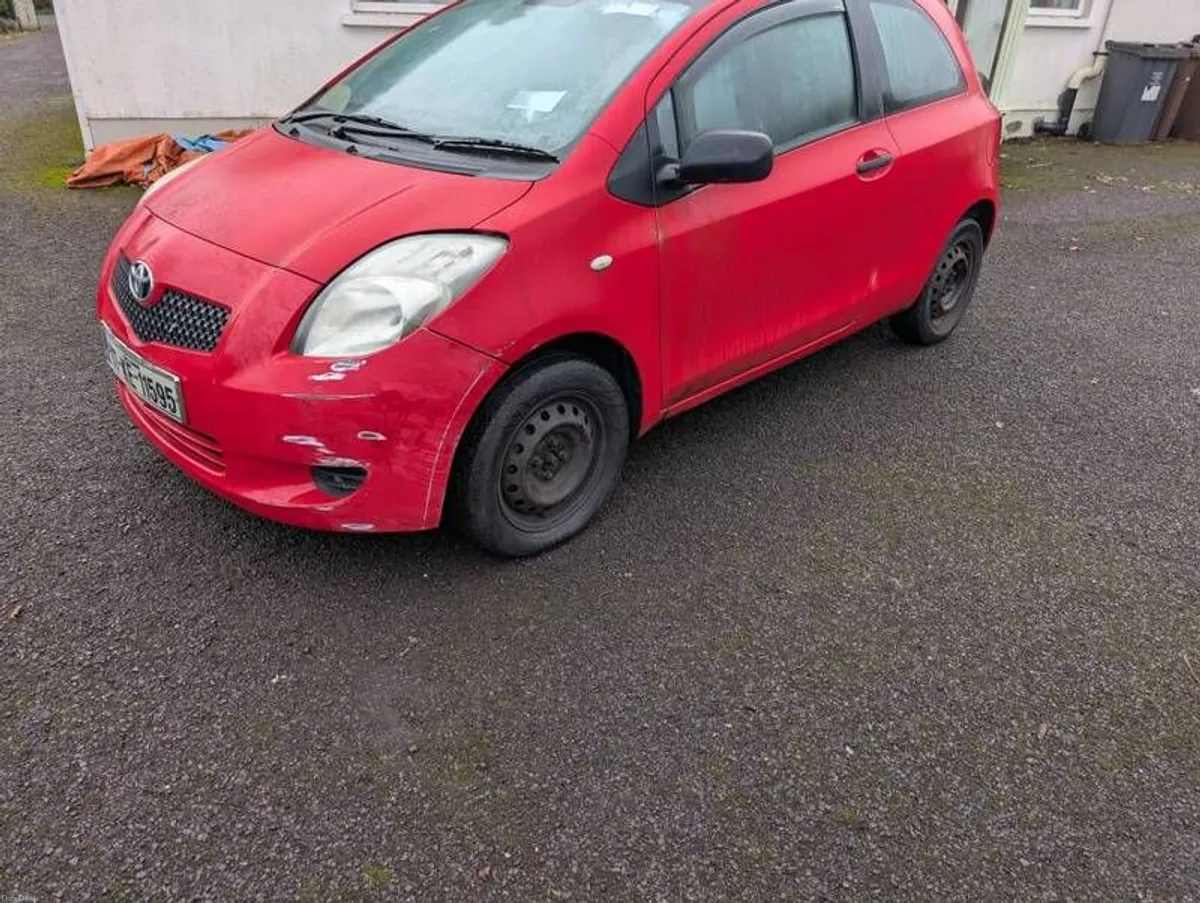 2007 Toyota Yaris - Image 1