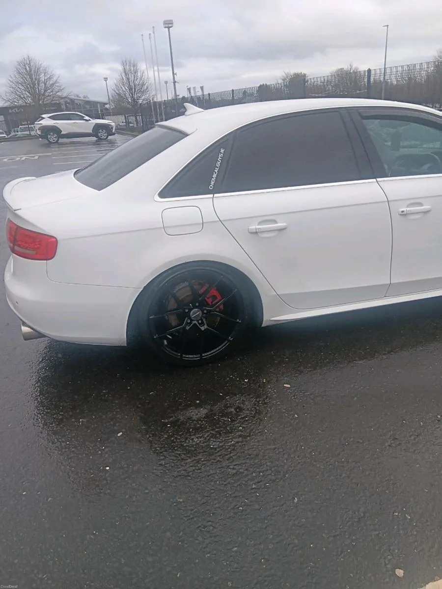 Audi A4, s line - Image 4
