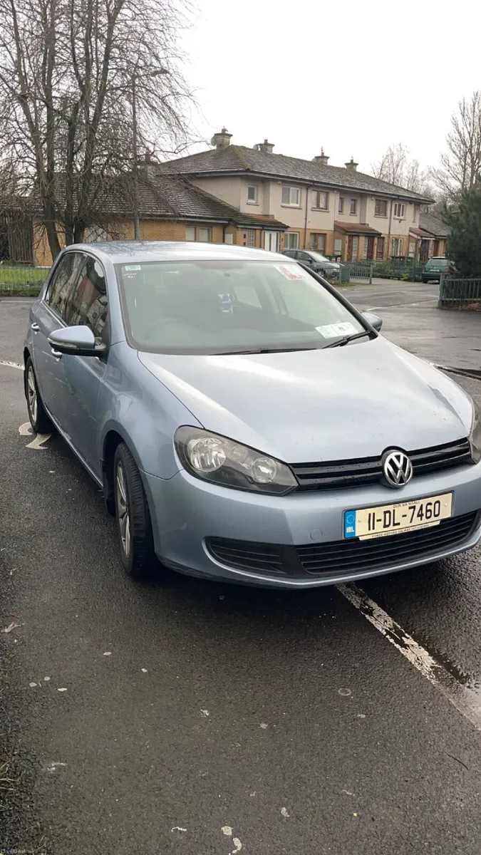 Volkswagen Golf 2011 - Image 2