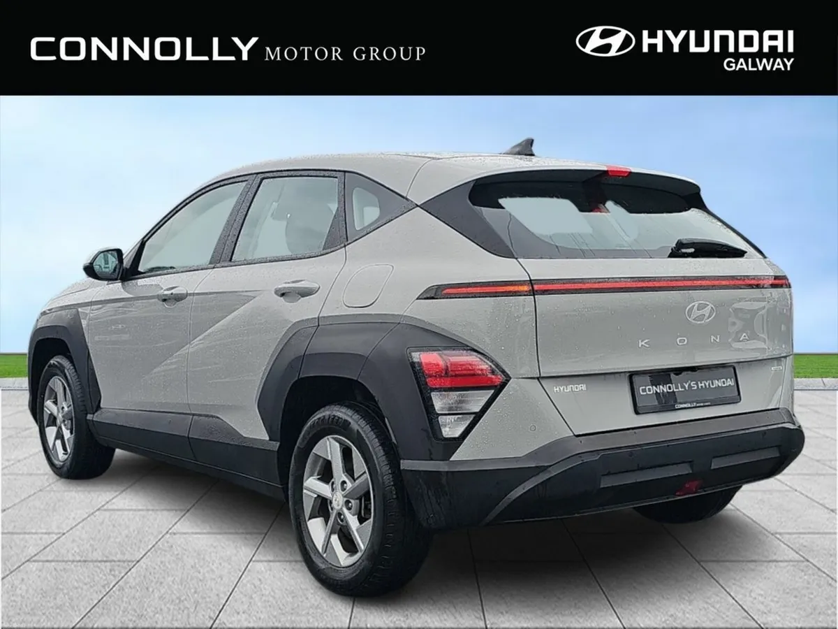 Hyundai KONA 1.6 HYBRID Signature Auto - €293 p/m - Image 3