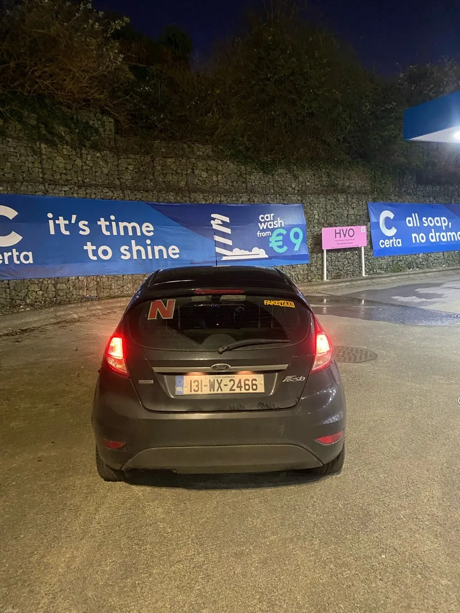 2013 ford fiesta 1.6L tdci *low km* - Image 3